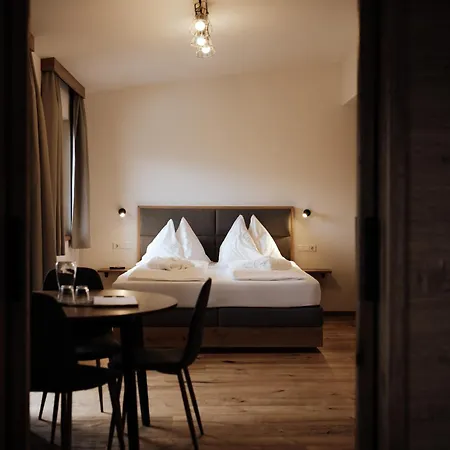 Forstauerwirt & Restaurant 3*