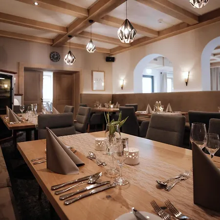 Hotel Forstauerwirt & Restaurant