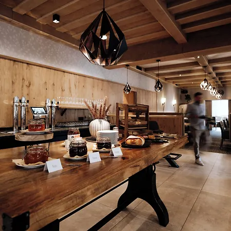 Forstauerwirt & Restaurant Hotel