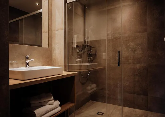 Forstauerwirt & Restaurant 호텔 포르슈타우