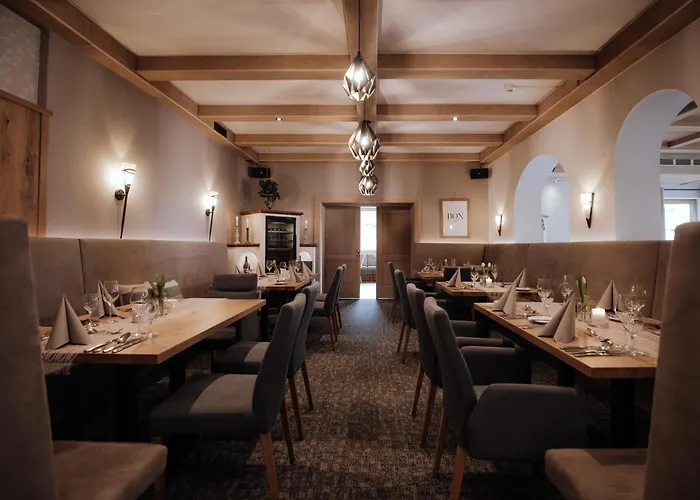 Forstauerwirt & Restaurant 포르슈타우