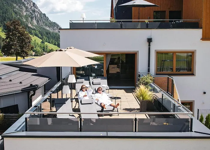 Forstauerwirt & Restaurant 호텔 포르슈타우