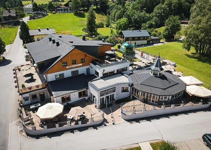 Forstauerwirt & Restaurant 3*