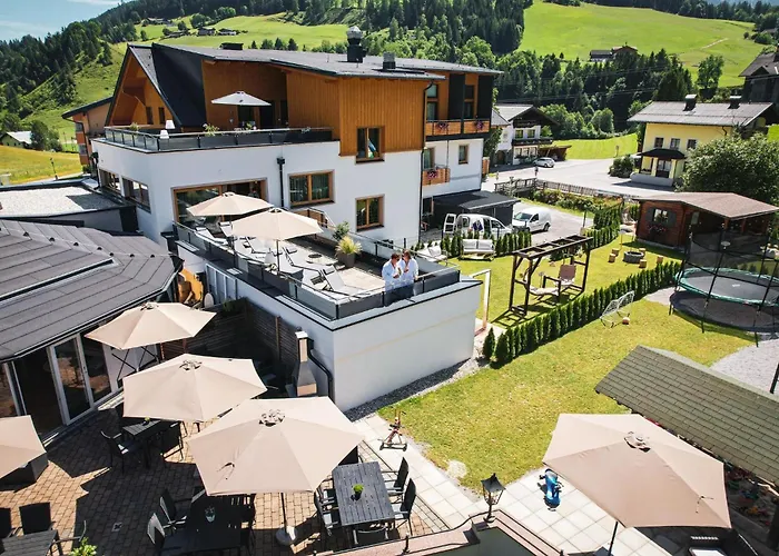 Forstauerwirt & Restaurant Hotel 3*