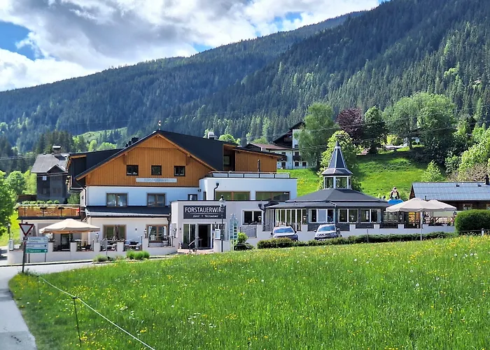 Forstauerwirt & Restaurant 호텔