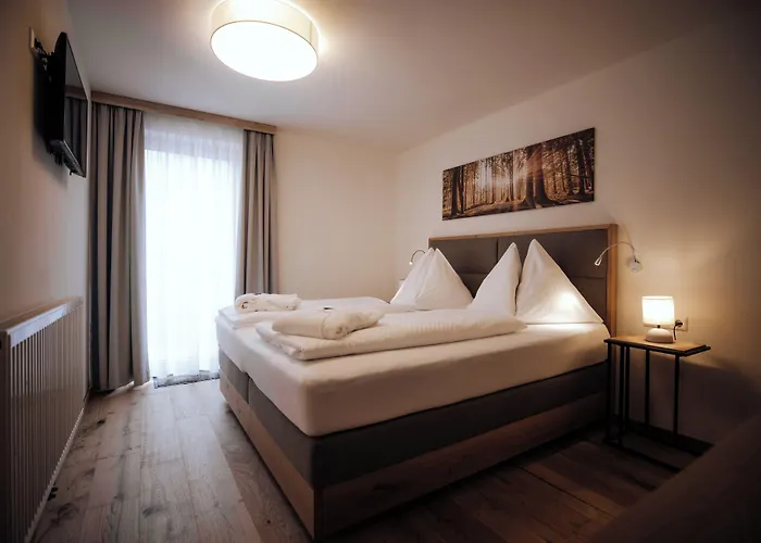 Forstauerwirt & Restaurant Hotel 3*