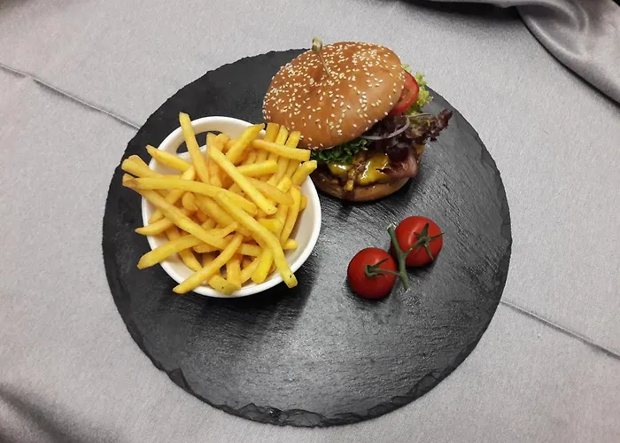 호텔 Forstauerwirt & Restaurant 3*